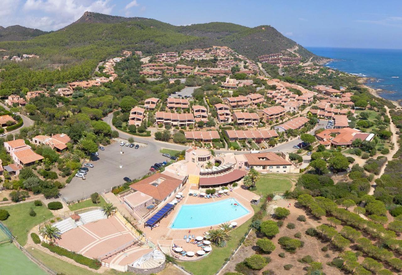 Residence Il Borgo Di Porto Corallo Villaputzu Luaran gambar